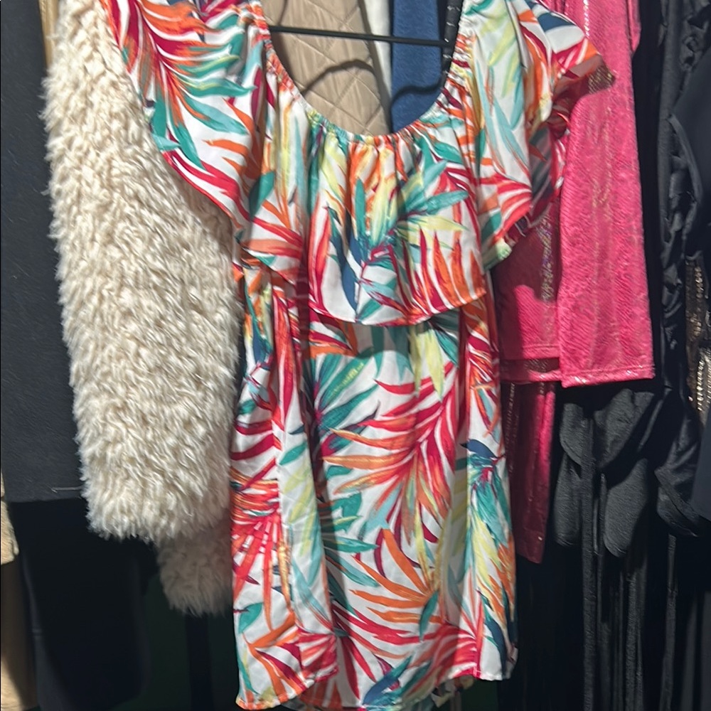 Colorful Leaf Pattern Dress - Picture 2 of 2